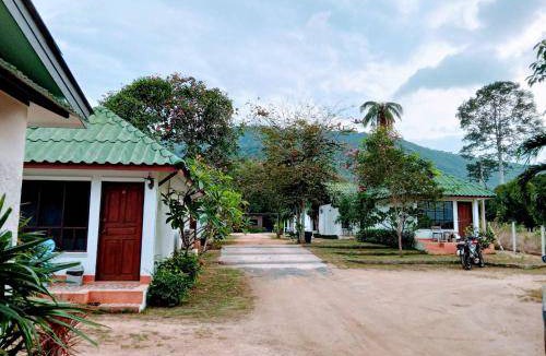 Bang Po Resort | 31 m² Resort ∙ 2 guests
