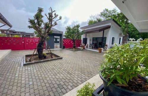 Kanchanaburi Apartment | 36 m² Serviced apartment ∙ 4 guests