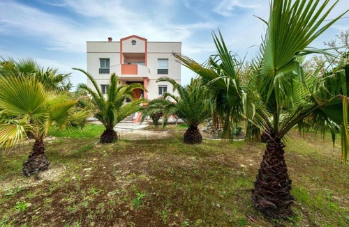 Sipiada Villa | 360 m² Villa ∙ 4 bedrooms ∙ 13 guests