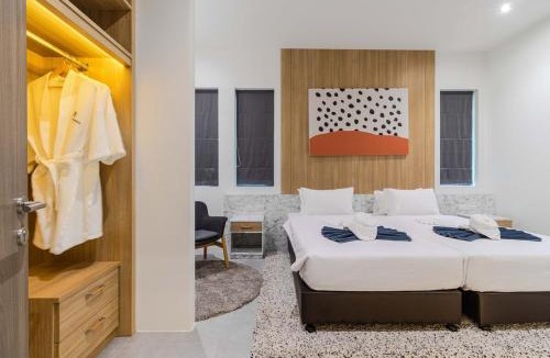 Cherngtalay Villa | 3BR Walk Beach And Beach Clubs thalang V243