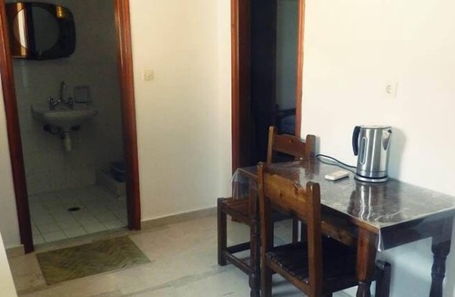 Agios Gordios Apartment | 4 bedroom apartment for 4 p 70 m from the beach