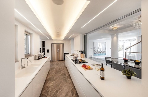 Protaras Villa | 4 bedroom prestige luxury villa