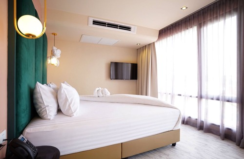 Ban Phan Thom Hotel | 4 Monkeys Hotel