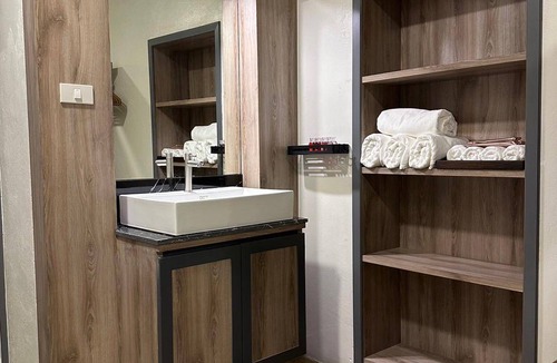 Pom Prap Sattru Phai Apartment | 40 m² Apartment ∙ 1 bedroom ∙ 4 guests