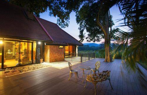 Mu Si House | 400 m² House ∙ 4 bedrooms ∙ 20 guests