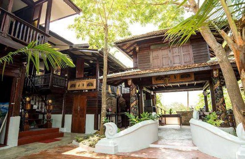 San Kamphaeng Hotel | 42 m² Hotel ∙ 2 guests