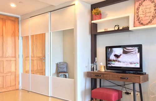 Yan Nawa Apartment | 42 SQM.STUDIO@ BTS.SAPAN TAKSIN & PIER !