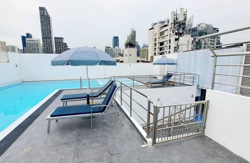 Khlong Toei Nuea Condo | 4A - Short-Term Rental Allowed - Downtown Bkk Serviced Apartment