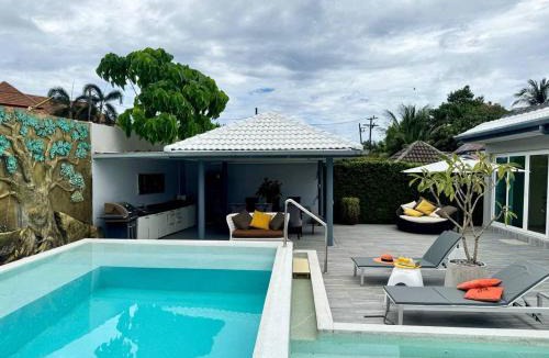 Si Sunthon Villa | 5 Bedrooms Villa 5 min walk to Bangtao beach