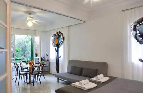 Athens City Centre Apartment | 50 m² Apartment ∙ 4 guests