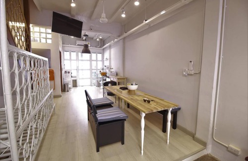Rong Muang Hostel | 50 m² Hostel ∙ 127 guests