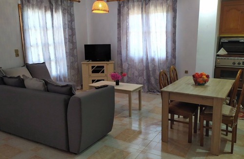 Sitia House | 500m from the sea, with a nice view, bing yard Admire the sunrise.