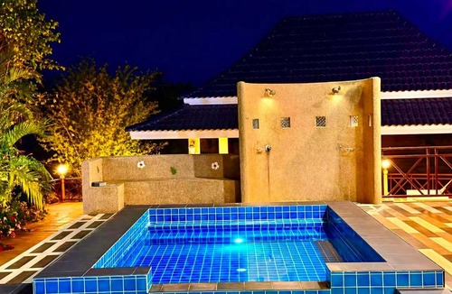 Hin Lek Fai Villa | 5BR Villa for 10 Private Estate Hua Hin