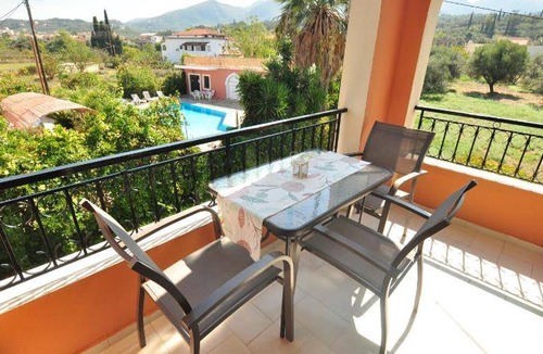 Acharavi Apartment | 60 m² Serviced apartment ∙ 2 bedrooms ∙ 4 guests