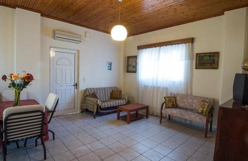 Pineios Apartment | 65 m² Apartment ∙ 2 bedrooms ∙ 5 guests