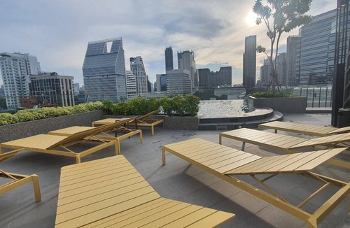 Ploenchit Hotel | 65 m² Hotel ∙ 2 bedrooms ∙ 127 guests