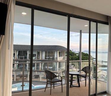 Chonburi Hotel | 73 m² Hotel ∙ 4 guests