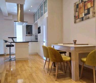 Marousi Apartment | 75 m² Apartment ∙ 2 bedrooms ∙ 5 guests