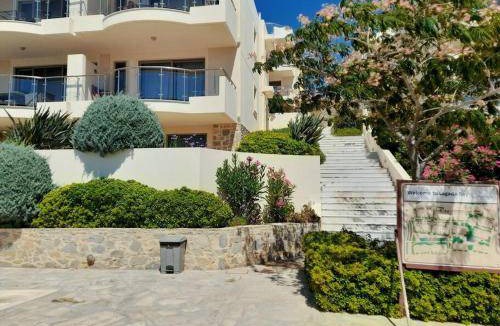 Makry Gialos Apartment | 75 m² Apartment ∙ 2 bedrooms ∙ 5 guests