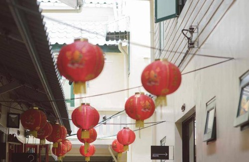Pom Prap Sattru Phai Hostel | 75 m² Hostel ∙ 6 guests