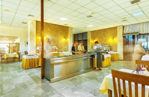 Ouranoupoli Resort | 75 m² Resort ∙ 2 bedrooms ∙ 127 guests