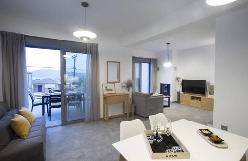Apolpaina Villa | 78 m² Villa ∙ 2 bedrooms ∙ 8 guests