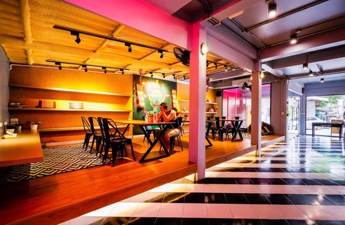 Ban Phan Thom Hostel | 80 m² Hostel ∙ 127 guests