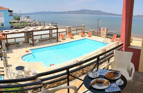 Lesvos Apartment | 85 m² Serviced apartment ∙ 2 bedrooms ∙ 5 guests
