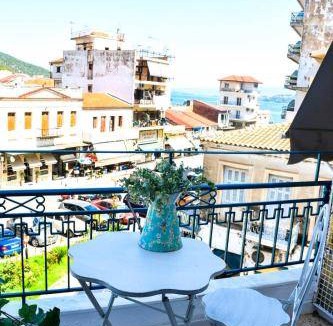 Amfilochia Apartment | 90 m² Apartment ∙ 3 bedrooms ∙ 8 guests
