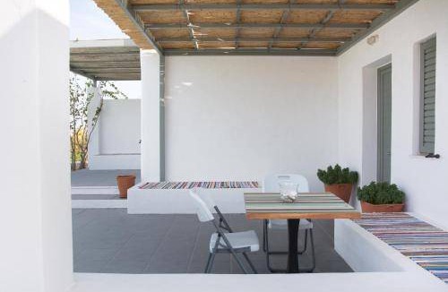 Skiros Villa | 90 m² Villa ∙ 2 bedrooms ∙ 5 guests