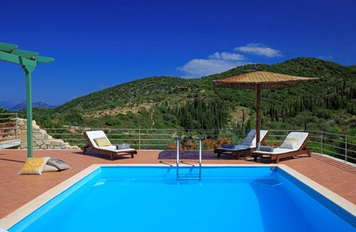 Vathy Villa | 95 m² Villa ∙ 2 bedrooms ∙ 4 guests