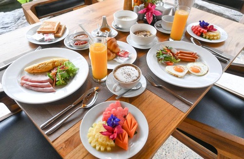Na Mueang Hotel | 97 m² Hotel ∙ 2 bedrooms ∙ 127 guests