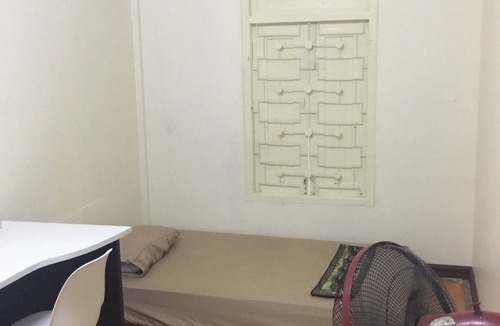 Talat Noi House | A cheap private room