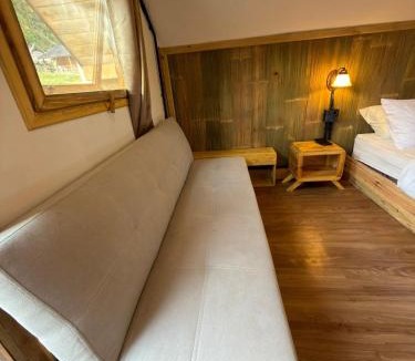 Doi Lo House | A-Frame House บ้านเอเฟรม แดลอร์ปู