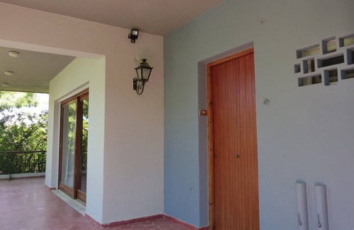 Saronida Villa | A Traditional Villa IN Saronida Near THE SEA