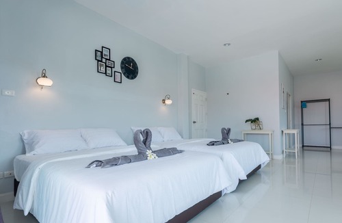Nong Kae Villa | A villa in the heart of Hua Hin, 2.5 km from the Beach, a private swimming pool.