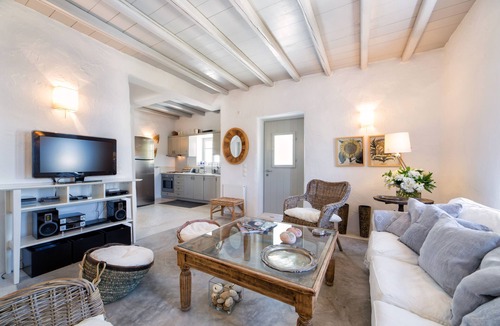 Naousa Villa | AB PRIVATE VILLA,private pool, sea view, 10min from Naoussa,