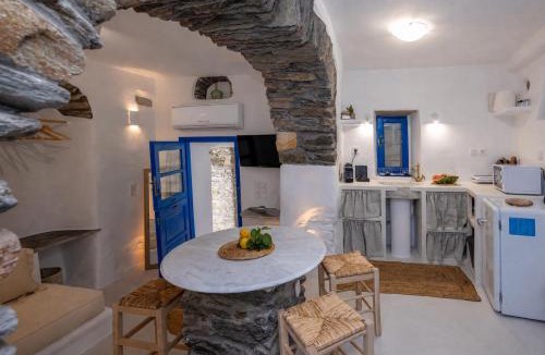 Tinos House | Adamma Tinos