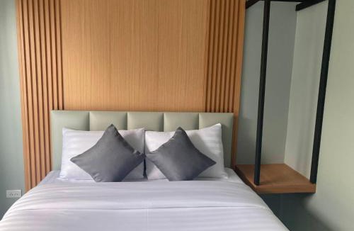 Krabi Hotel | Adira residence free motorbike
