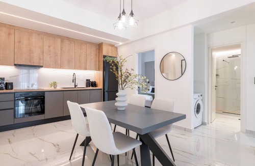 Kinosargous Apartment | Adorable 2BR Apartment in Neos Kosmos