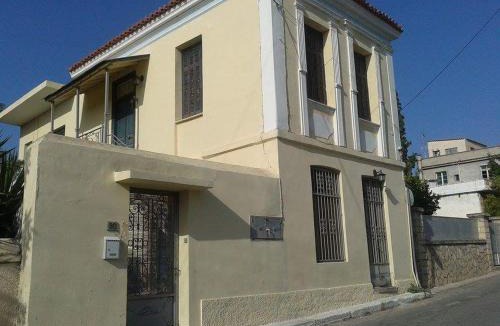 Aegina Town House | Aegina's Oasis