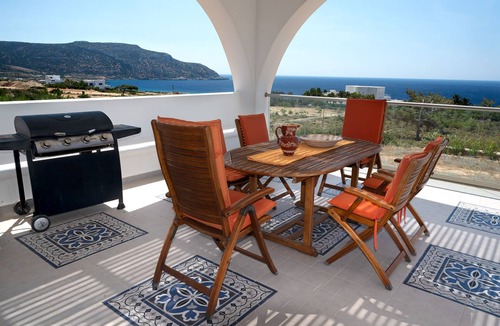 Amoopi Villa | AELIA LUXURY VILLA IN A PRIVATE ESTATE IN ARDANI KARPATHOS