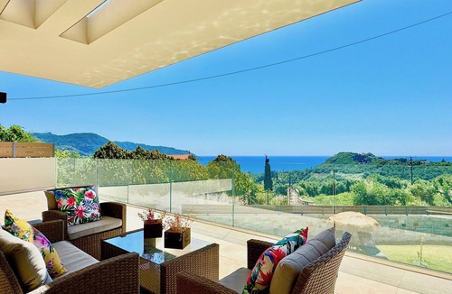 Kavvadades Villa | Afionas Aethereum Luxury Villa Concept