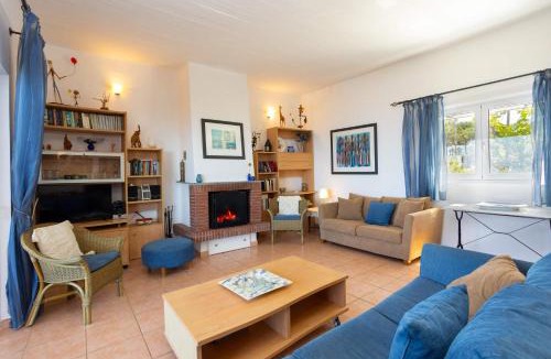 Agrilos Apartment | Agrilos Seafront Serenity - Waterfront Oasis