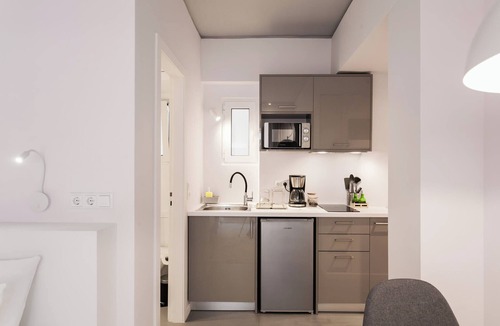 Exarhia Apartment | #AH15 Verde Studio
