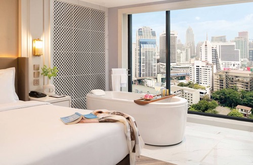 Nana Hotel | Aira Bangkok Sukhumvit 11 by Kingston Hotels