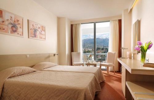 Kastellocampos Hotel | Airotel Achaia Beach