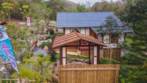 Wat Bung Toei House | Aki house