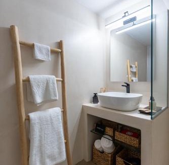 Evdilos Apartment | Akissare
