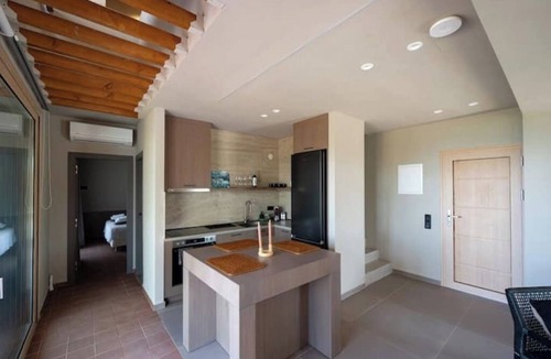 Nikita Villa | AKTIELIABeachfront-9 Bdrs, 3 Pools, Sunlit Elegance/Euphoria Complex